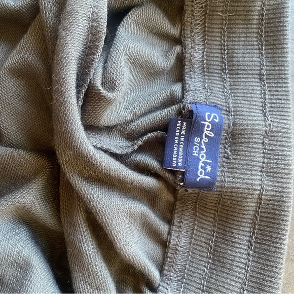 Splendid Camo Joggers - size small Brand New - Picture 2 of 3